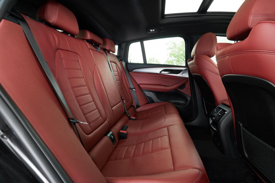 Интерьер BMW X4 xDrive30i (G02) 2018 года  (NA) (фото 88 из 106)